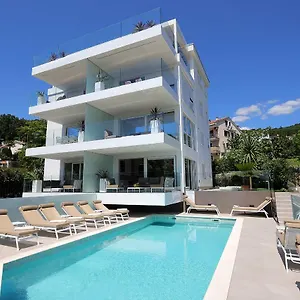 https://stylish-apartment-100-m-from-the-beach.primorje-gorskikotar.com